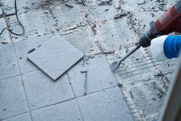 Flooring Removal Service in Granger